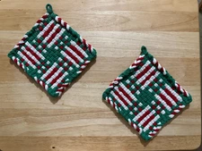 Handmade 2 Cotton Woven Potholders 3 Colors Green Red White Christmas Gift