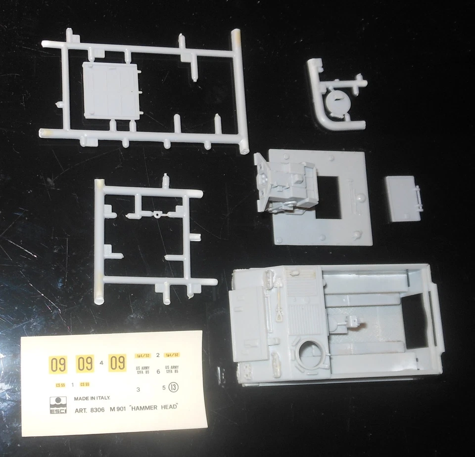MODELLINO ESCI 1/72 M901 HAMMER HEAD - Immagine 4 di 4