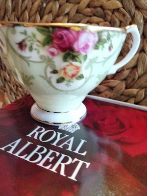 Royal Albert Rose Cameo Green Bone China Cup & Saucer Set Floral 2003