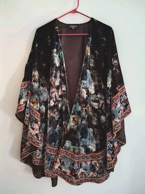 Feathers Tolani Open Top Wrap Kimono Shawl Purple Velvet Burnout Floral O/S