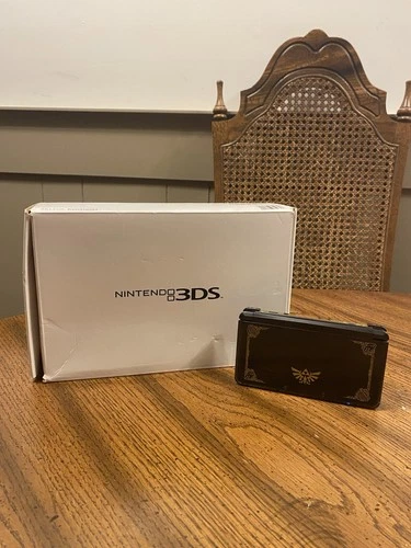 The Legend Of Zelda 25th Anniversary Limited Edition Nintendo 3DS Console W/ Box