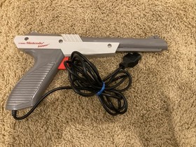 Nintendo NES System Cords + Controllers + Zapper & Game Lot Tested!