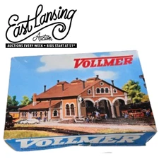 Vollmer N Scale Locomotive Shed Kit #7609 – Model Railroad Building