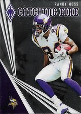 2019 Panini Phoenix #29 Randy Moss Catching Fire NM