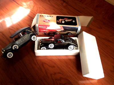 VTG Rolls Royce car set Phantom Radio Solid State in box vehicles HongKong Y2K