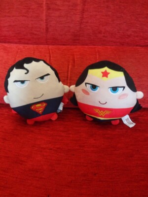Superman and Wonder Woman Round DC Comics Justice League Seri Jakala