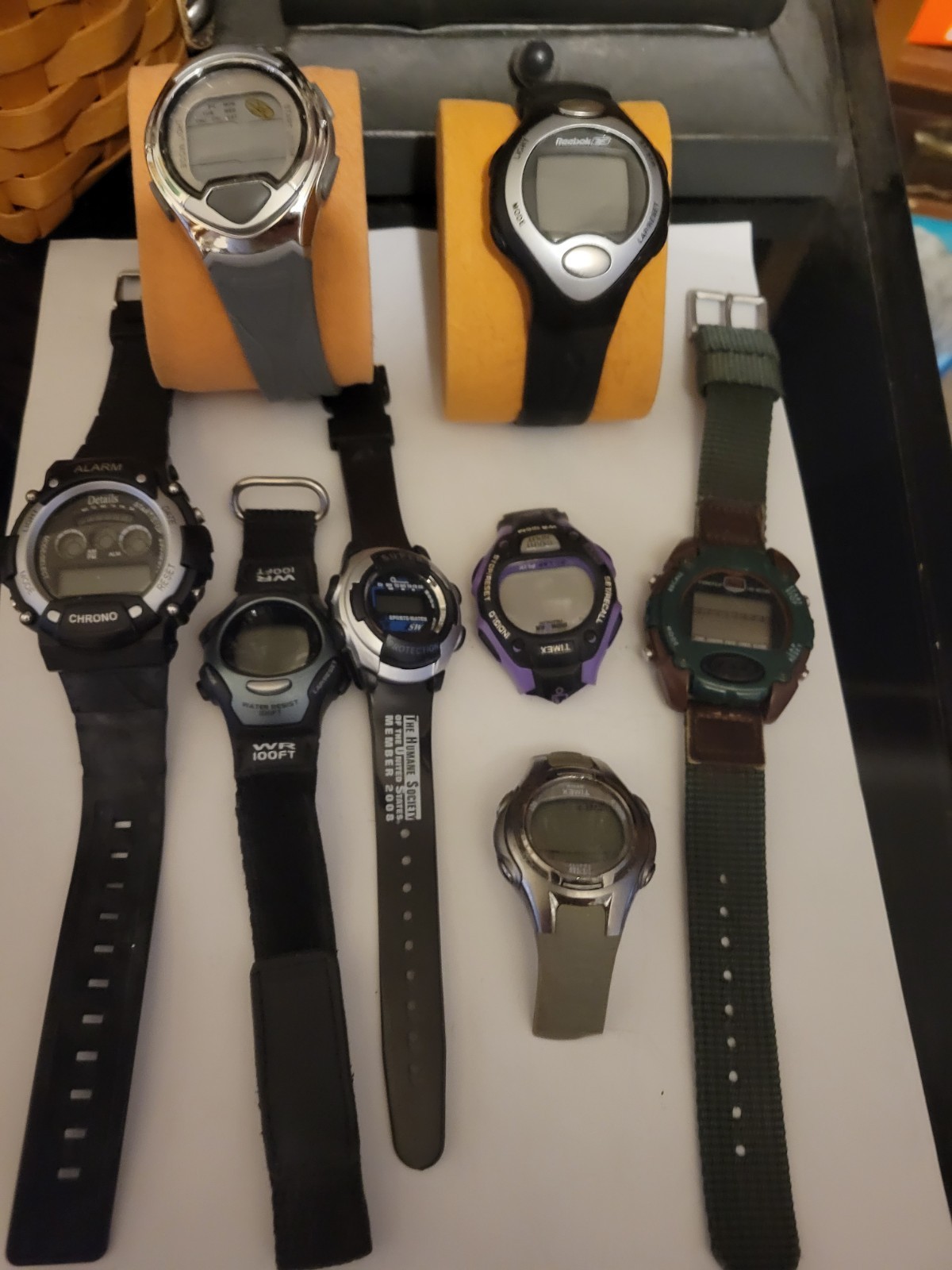 8 VINTAGE DIGITAL WATCHES VARIETY LOT NEED BATTERIES