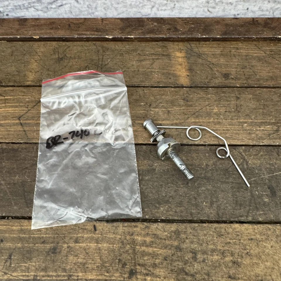 Pinza de freno Shimano Dura Ace BR-7402 pivote perno resorte piezas arandela dentada Foto 3 de 4