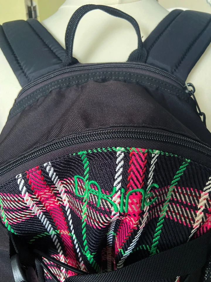 Tages Rucksack Daypack DAKINE WONDER PACK  15 L Karo Design Schwarz-Pink-Grün - Bild 3 von 4