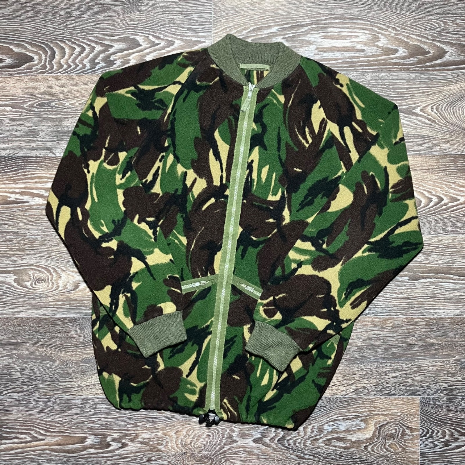Vintage 90s NATO British Army DPM Camo Fleece DCTA Bomber Jacket size 180/96 M/L