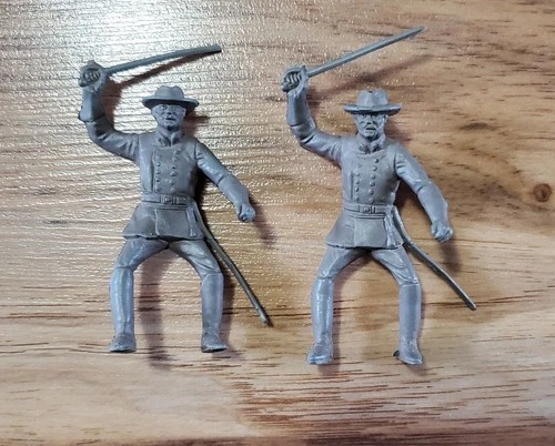 2 Original Marx Civil War Confederate Cavalry GrayBattle Of Blue And Gray Vtg