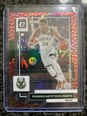 2022-23 Panini Donruss Optic Giannis Antetokounmpo Photon Prizm SP