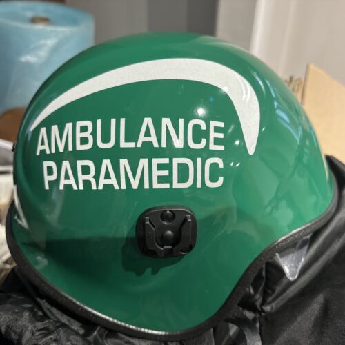 Pacific A7A Ambulance Paramedic Helmet- Pull Down Visor - Green - Afbeelding 1 van 4