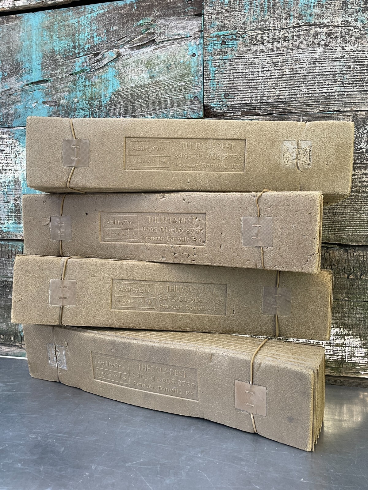 Military Marine Corps Thermarest Coyote Tan Folding Accordion Foam