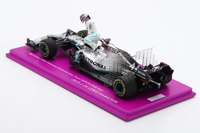 海外ショップ特注スパーク1/43メルセデスW11 L.ハミルトンベルギー