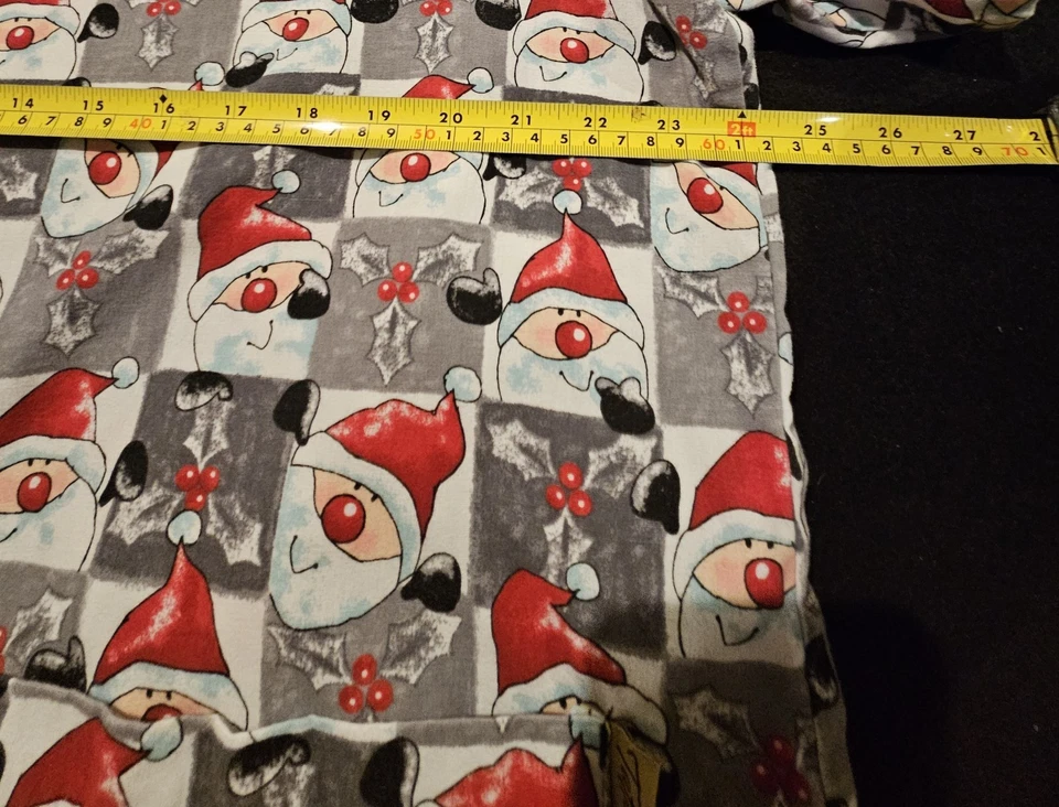 Tafford Women’s Santa Claus Christmas Scrub Top Set Size XL - Image 4 of 4