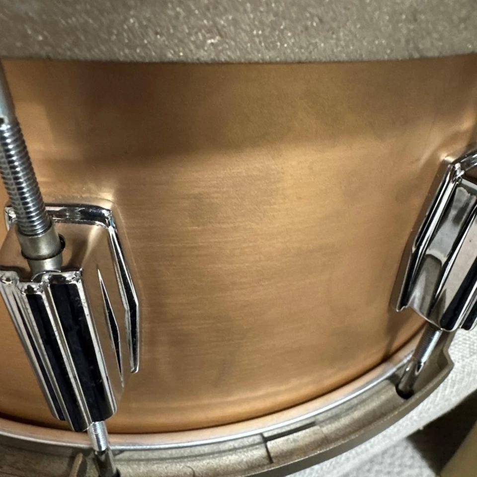 Tama Bell Caja de latón Tama Bell Aro de latón Foto 3 de 4