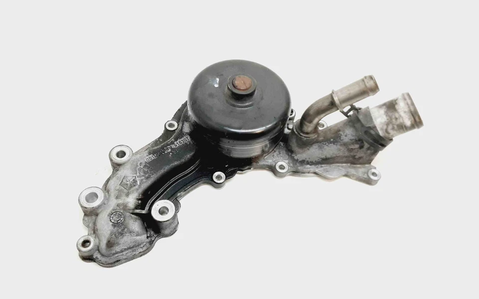 DODGE CHALLENGER Coupe Pompe à Eau 05184498AI 3.60 Petrol 227kw 2012 21715485 - Photo 2/2