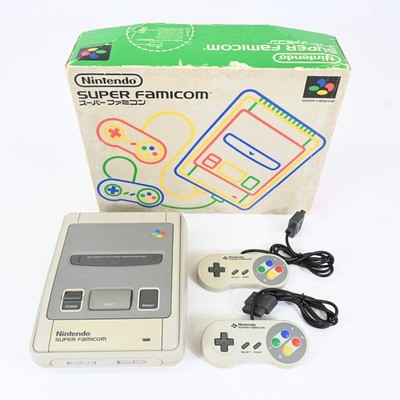 Nintendo Super Famicom HVC-002 Konsole Boxed Controller getestet NTSC-J