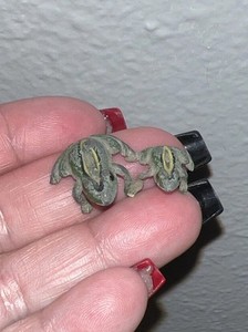 Miniature Metal Frog Couple Duo
