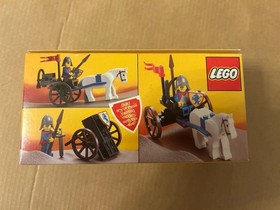 LEGO Castle: Knights' Arsenal (6016) -Brand New In Factory Sealed Box