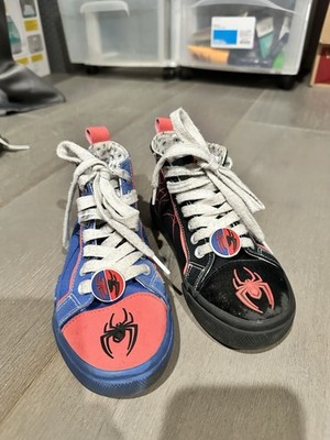 Kids Shoes Size 1