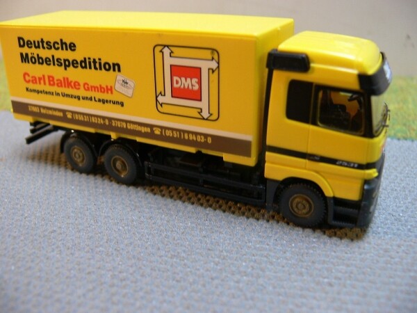 1/87 Wiking Mb Actros Carl Balke Deutsche MöBelspedition Dms Wechselkoffer-image