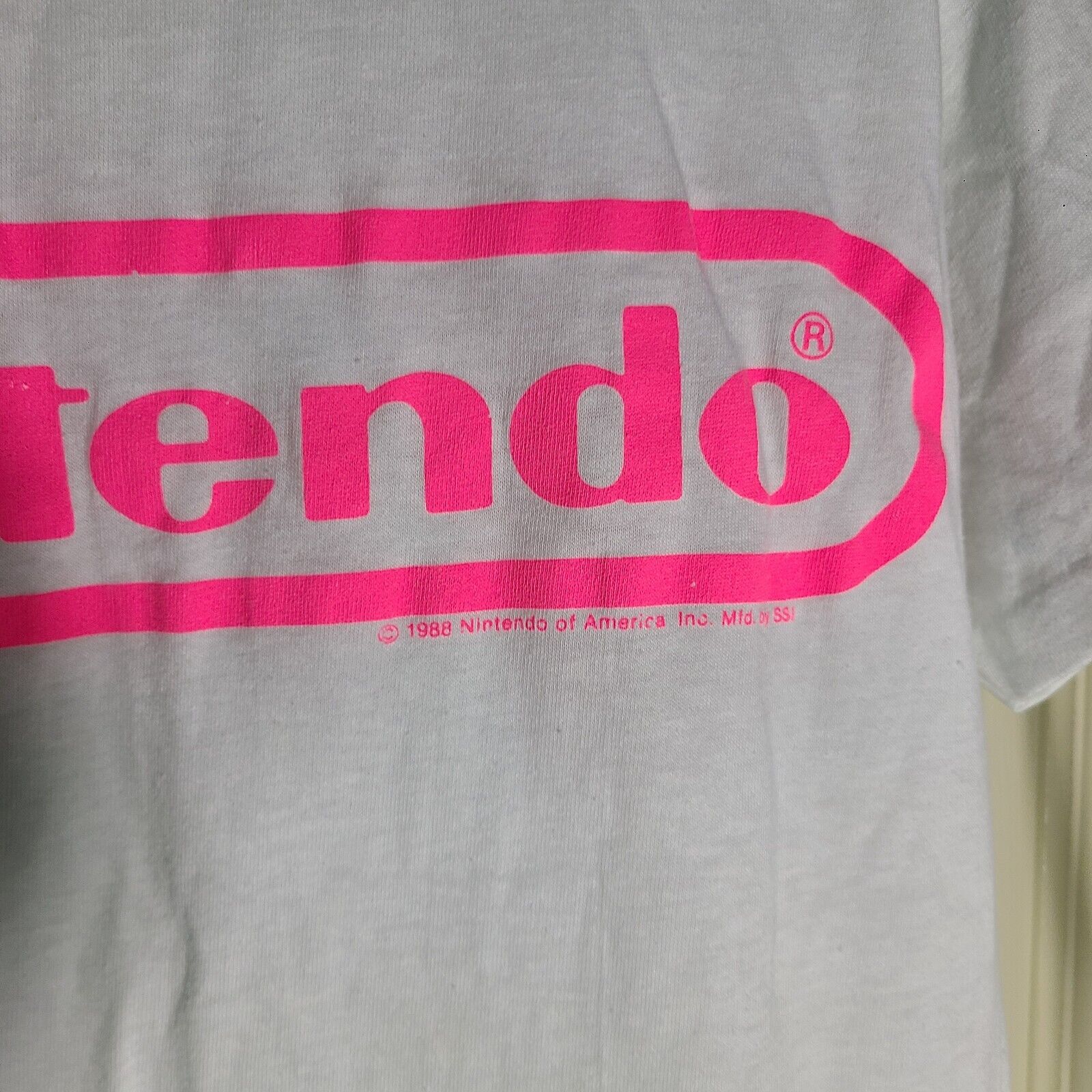 VTG Nintendo NES Shirt sz M White Pink Logo Video… - image 4