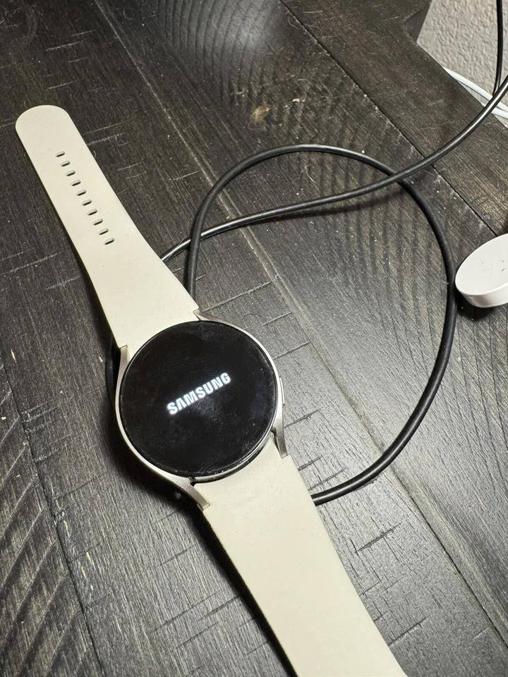 Samsung Galaxy Watch6 40 mm Foto 3 de 4