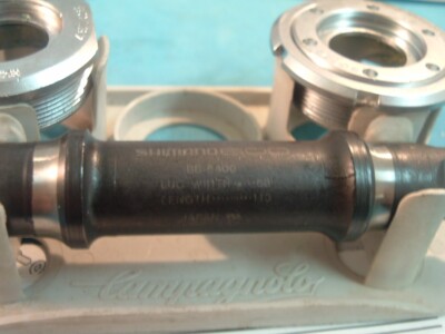 Shimano 600 Ultegra 68X 113MM BB-6400 Pédalier Route - NEUF/NOS Anglais