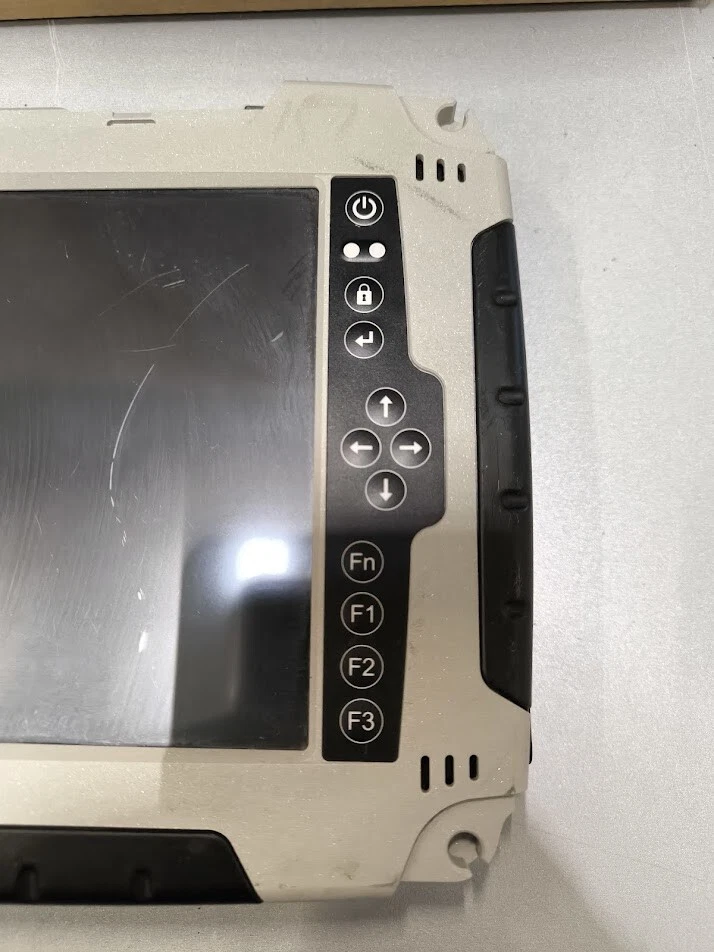 Handheld Algiz 8 Tableta - Usado, Signos De Ropa, Sin Cargador - Imagen 2 de 4