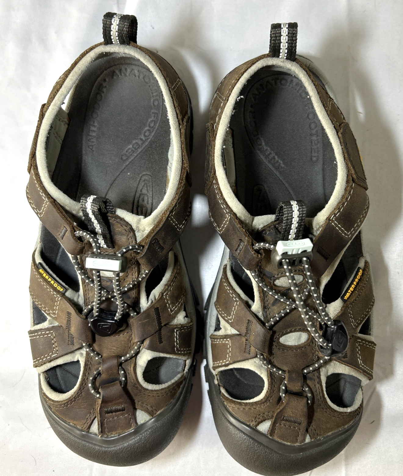 Sandali da trekking Keen Newport H2 marroni impermeabili da uomo taglia 6