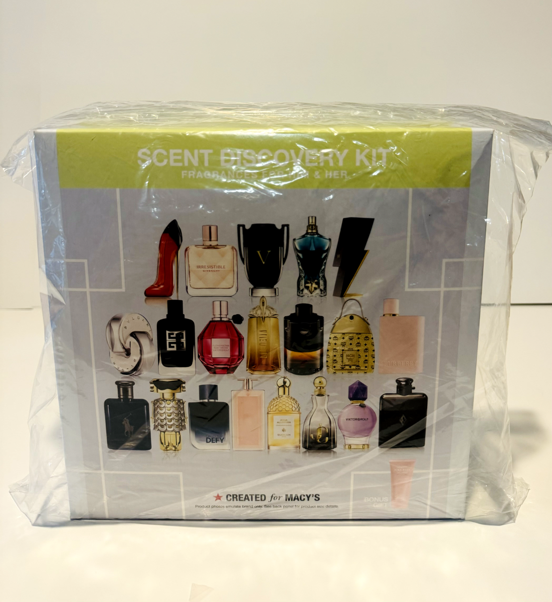 Holiday Macys Limited - 21pc Women & Men Fragrance Sampler