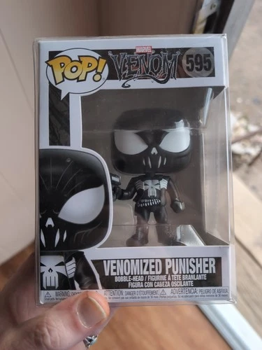Funko Pop! Marvel: Venom Series - Venomized Punisher Vinyl Figure