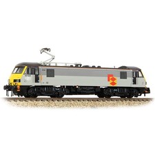 Farish 371-781 Class 90/0 90037 BR Railfreight Distribution Sector N Gauge