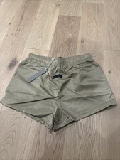 ESSENTIALS Fear Of God Men  s Shorts Size Large Oak NWT Authentic