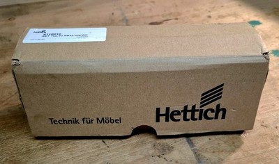 Hettich  Beschlag vom 2 Türigen Schwebetürenschrank