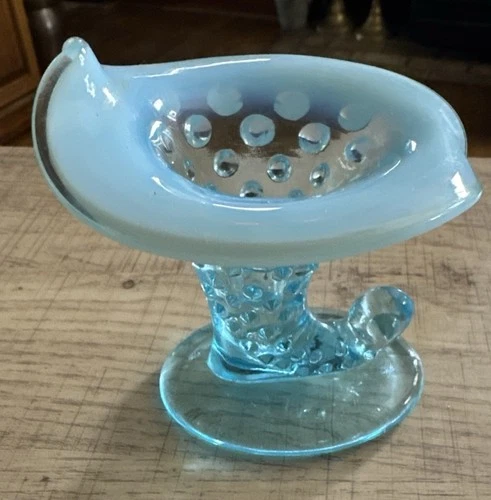 Vtg Fenton Blue Opalescent Hobnail Glass Cornucopia Horn of Plenty Vase GLOWS