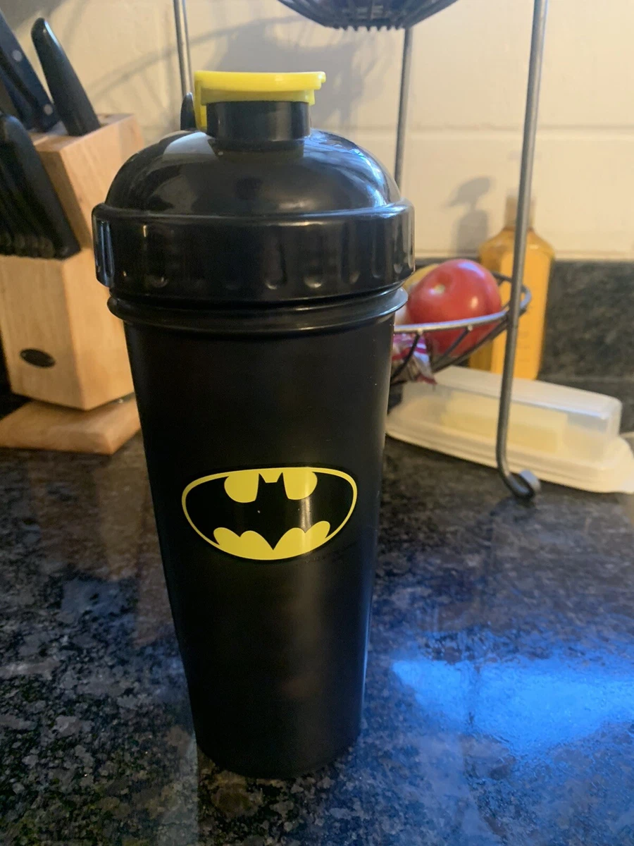 Perfect Shaker Batman Protein Shaker Bottle Mixer BPA Free Cup Mug 28-Ounce