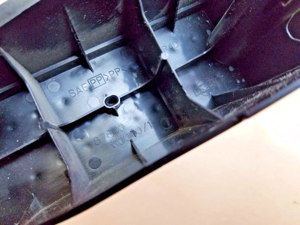 Infiniti G35 2003-2006 reposapiés pedal muerto OEM Foto 4 de 4