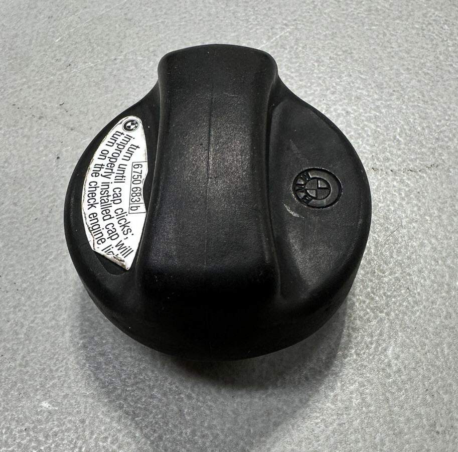 BMW OEM Gas Cap Fuel Tank 16111184669 E38 7-Series 740i 740iL 750i 