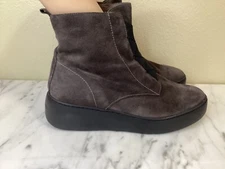 Wondersfly Suede Boots Memory Gel Size 40 New