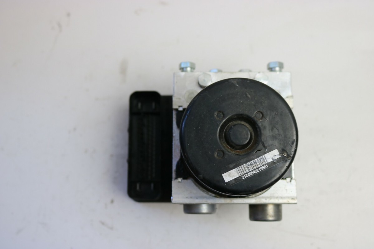 Mercedes Benz W204 / S204 ABS Hydraulikblock Steuergerät 