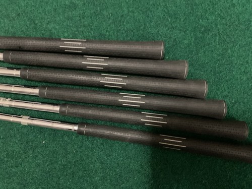 Yamaha Impres X V Forged Irons 5 - PW W Nippon N.S. Pro 980GH R Endo Forged - Picture 7 of 12