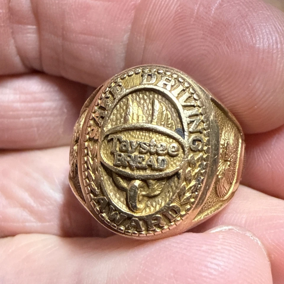 RARO 1958 TAYSTEE PAN 10k Oro "Conducción Segura" Anillo para Hombre 12,3 Gramos Foto 3 de 4