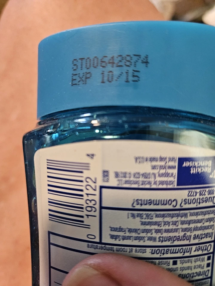 Refil de sistema de cozinha Lysol sem toque expirado, mas novo - Imagem 2 de 2