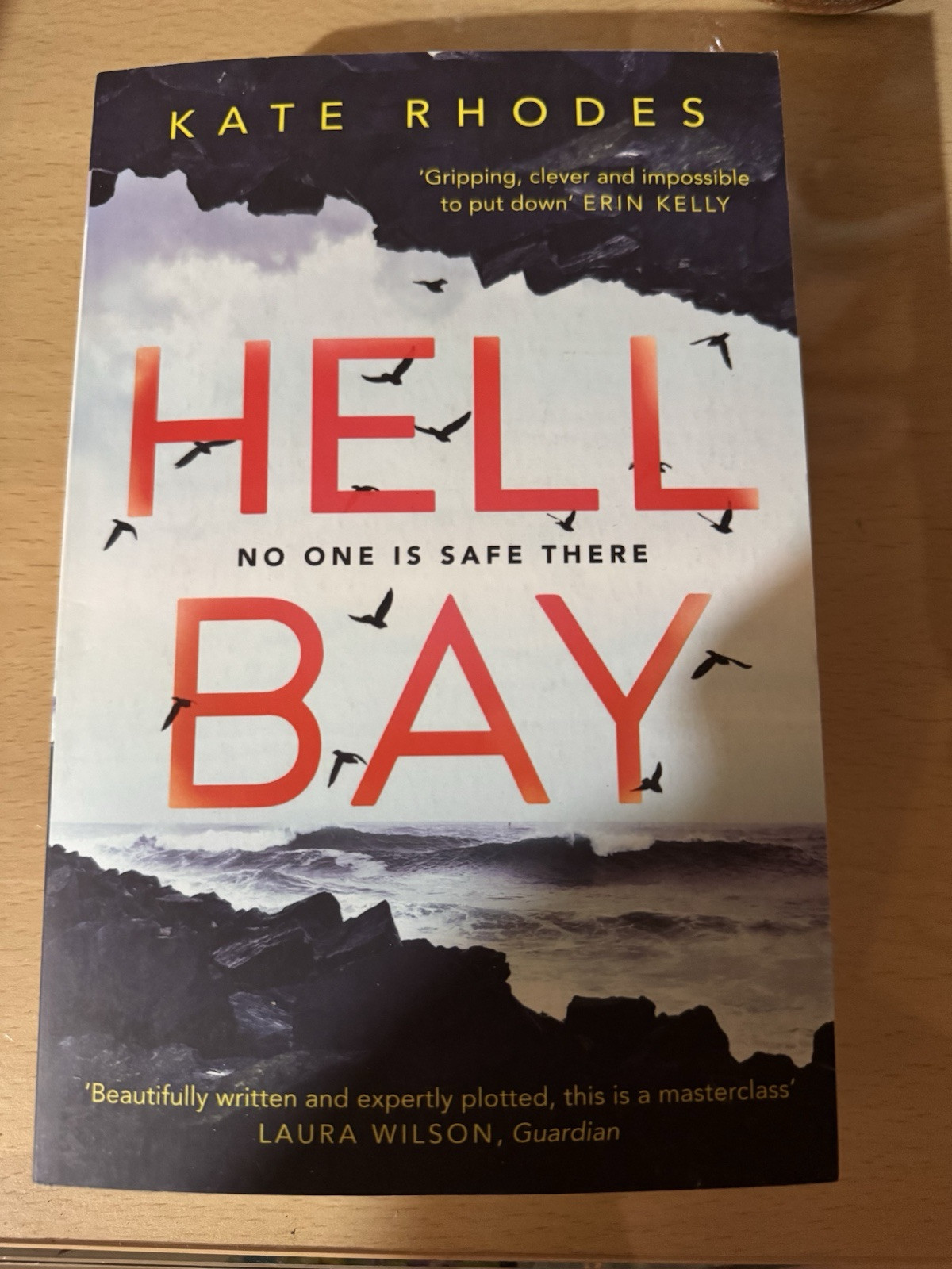 Hell Bay : A Ben Kitto Thriller 1, Paperback by Rhodes, Kate, Brand New. Cornish