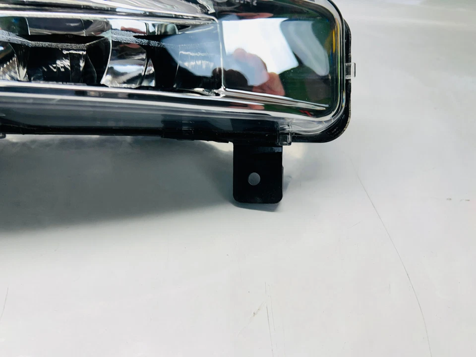 63177349132 2017 2018 2019 BMW 530 540 M5 G30 FRONT LEFT CAPA FOG LIGHT - Image 3 of 4