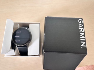 Garmin Venu 4 45mm Schwarz mit GPS neuwertig