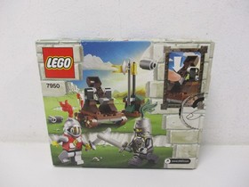 (AH 4) LEGO 7950 Knight's Showdown Castle Kingdoms with original box and BA